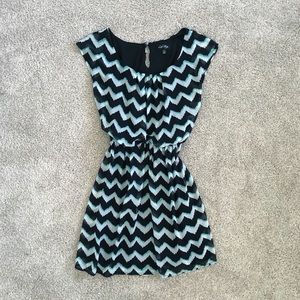 Love Reign Chevron Printed Dress in Mint and Black